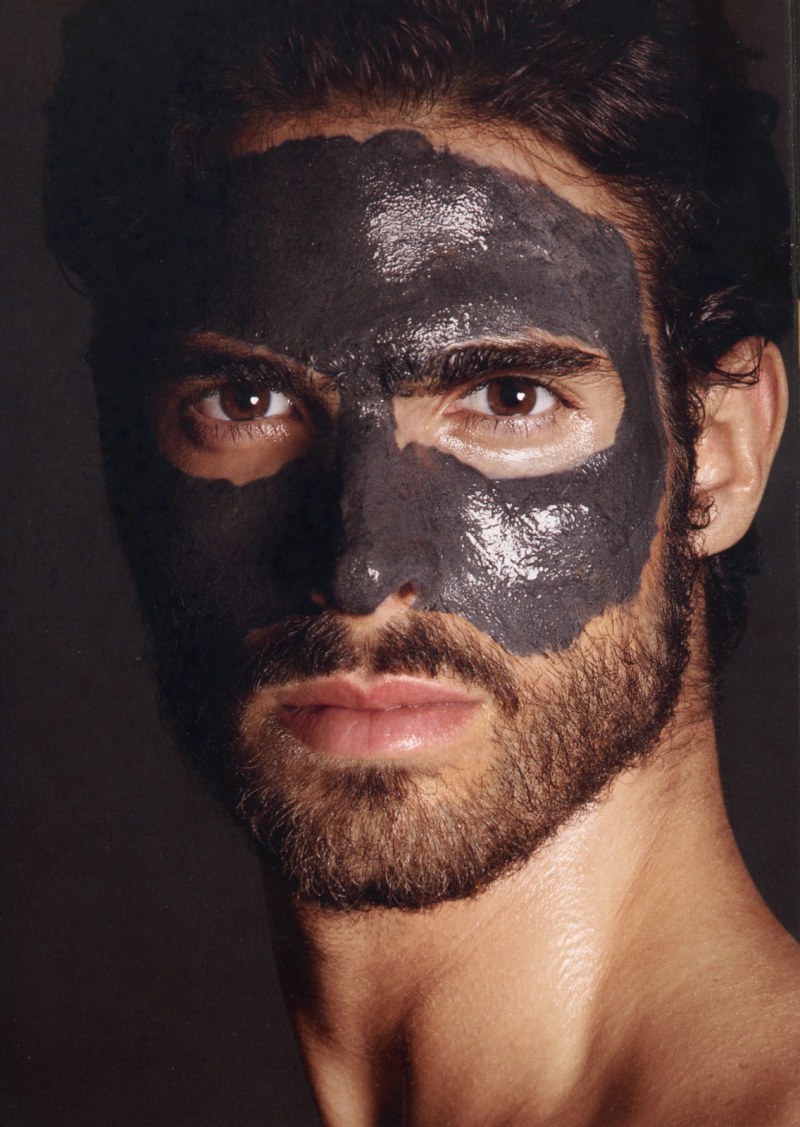 juan-betancourt-by-tom-ford-for-tom-ford-for-men-skincare-and-grooming-2
