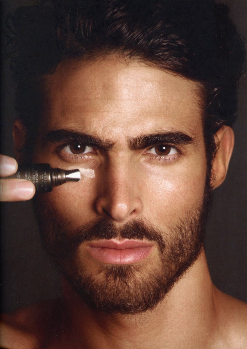 juan-betancourt-by-tom-ford-for-tom-ford-for-men-skincare-and-grooming-5