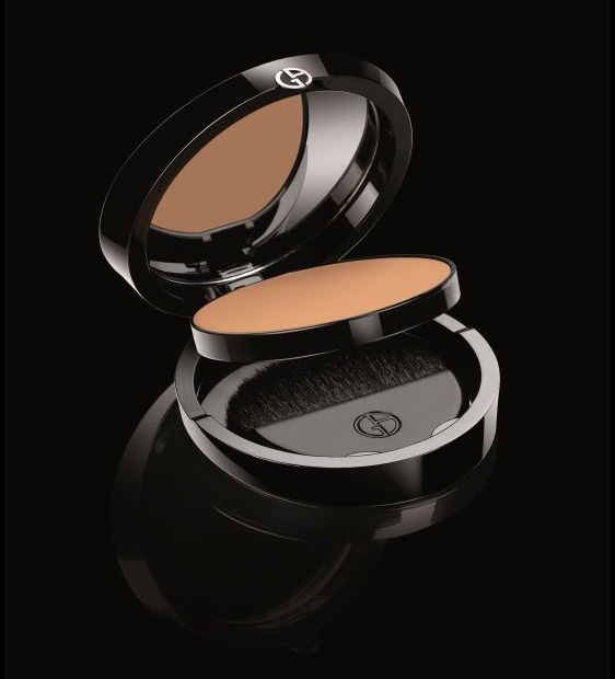 Armani-Fall-2013-Maestro-Compact-Foundation-Fusion-Makeup-3
