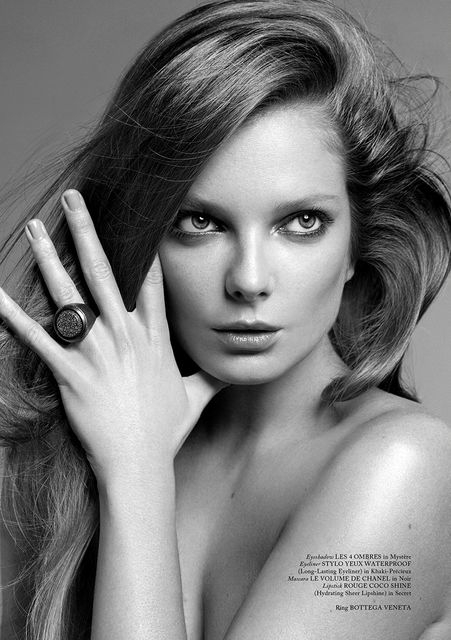 Eniko by Bojana Tatarska for Glass No.15 Autumn 2013 (3)