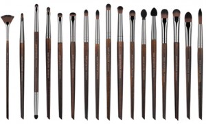 fall2013_makeupforeverartisanbrushes006