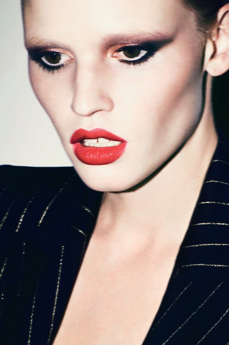 LaraStone