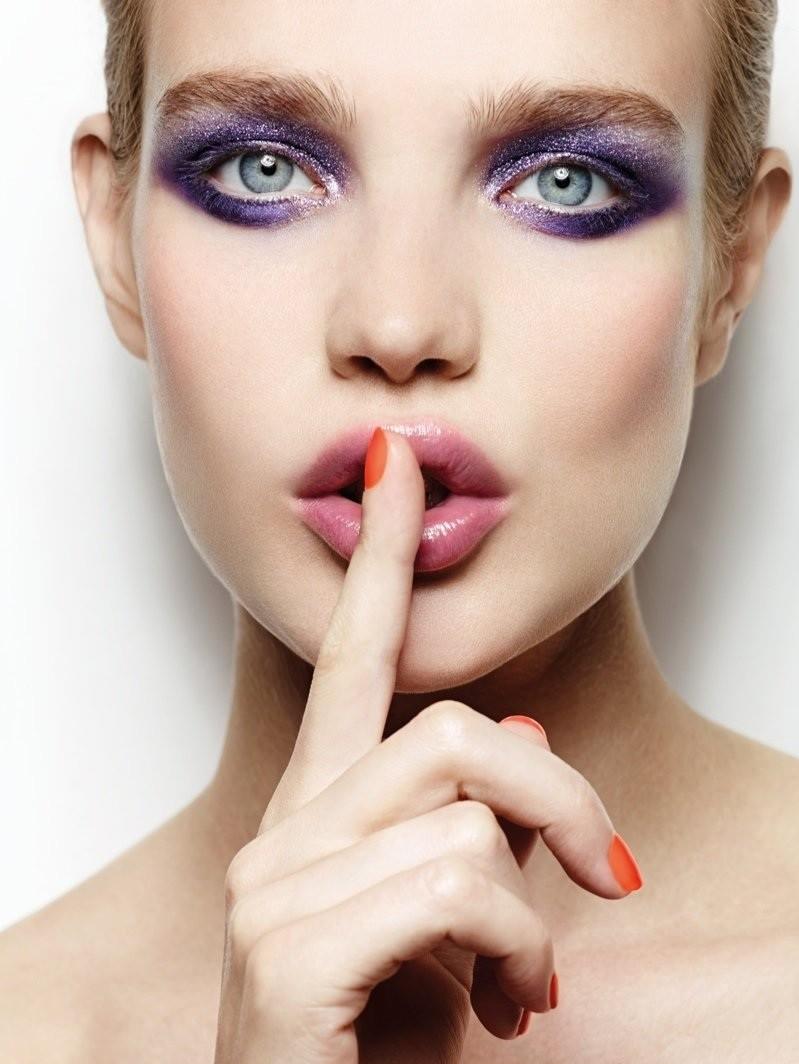 Natalia-Vodianova-for-Etam-Make-Up-FW-2014.jpg