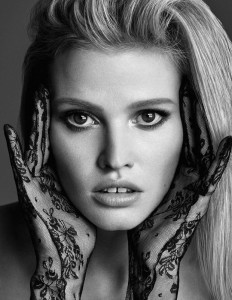 LaraStone