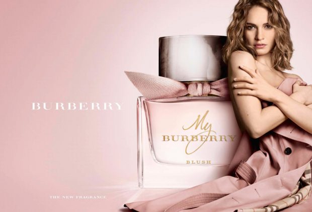 Lily-James-My-Burberry-Blush-Fragrance-2017-01 - Beauty