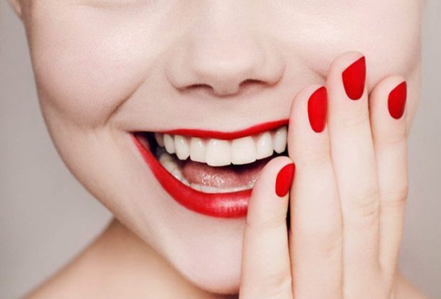 How To Enhance Your Beauty With The Perfect Smile