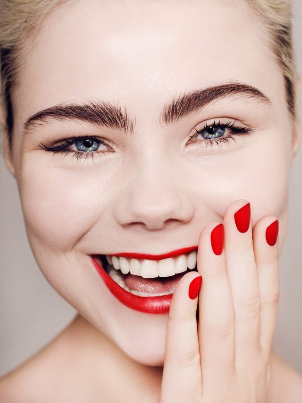 How To Enhance Your Beauty With The Perfect Smile