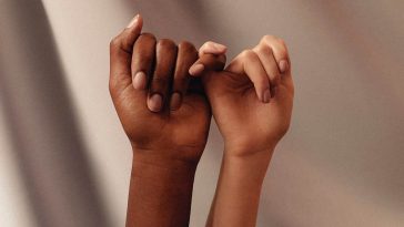 5 Skincare Tips for Beautiful Hands