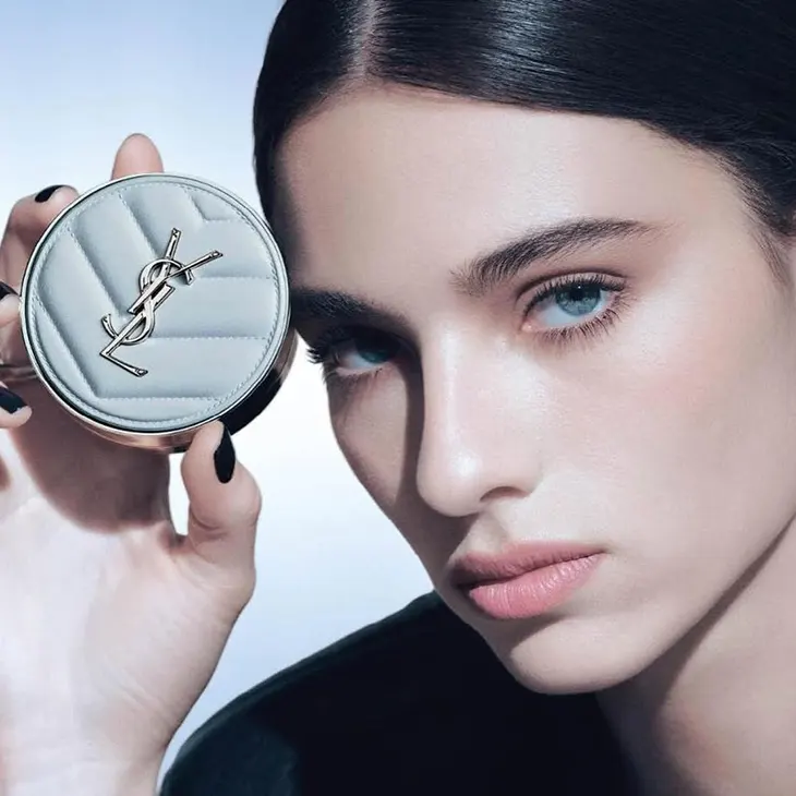 YSL All Hours Blur Cushion 