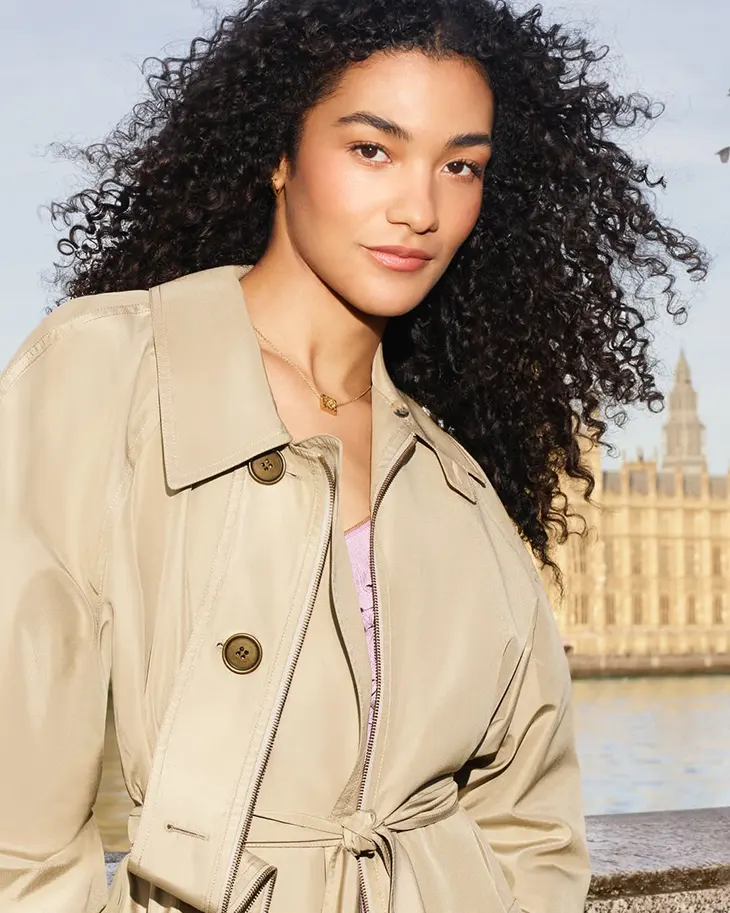 Burberry Her Parfum Olivia Dean