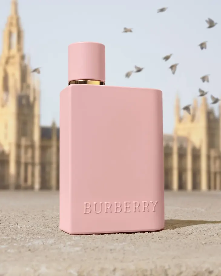 Burberry Her Parfum Olivia Dean