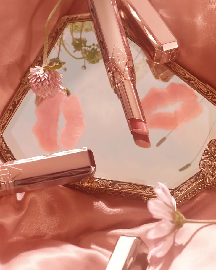 Sienna Miller Charlotte Tilbury Pillow Talk