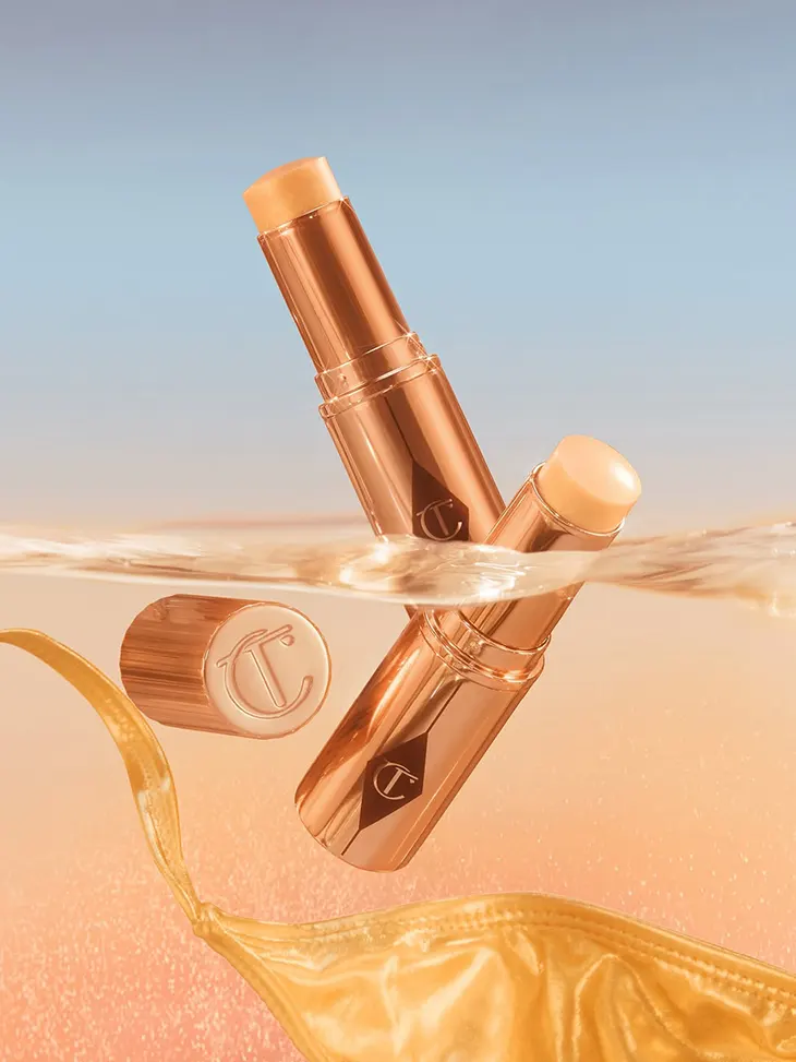 Charlotte Tilbury Unreal Highlighter Stick