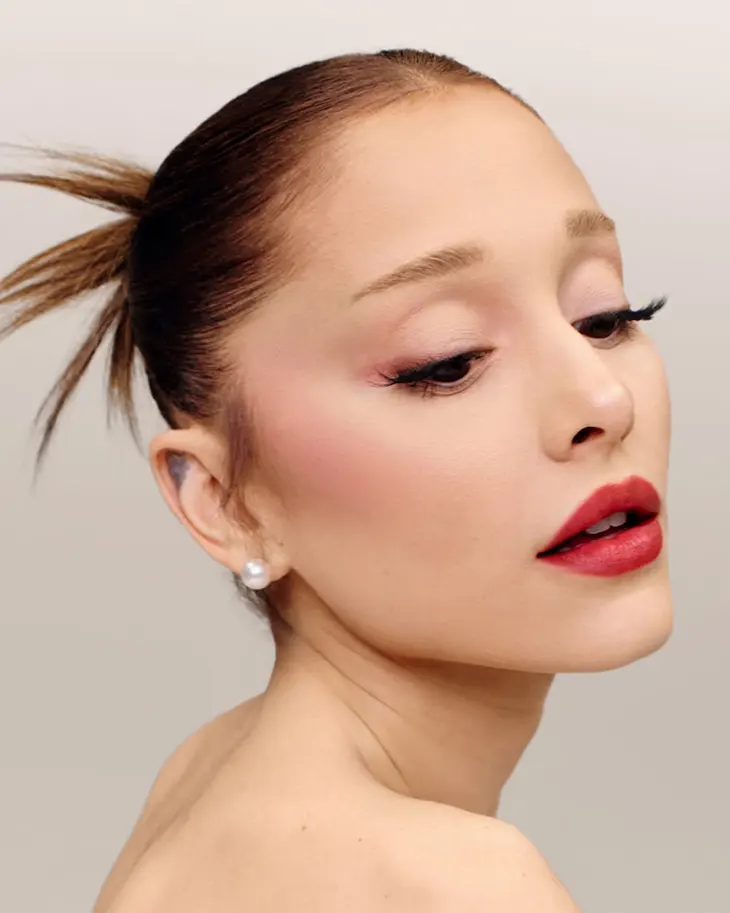 r.e.m. beauty Blur Butter Lip Balm