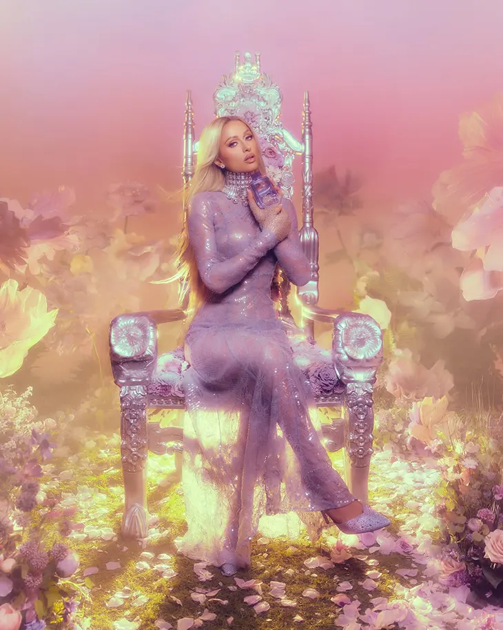Paris Hilton Iconic Queen
